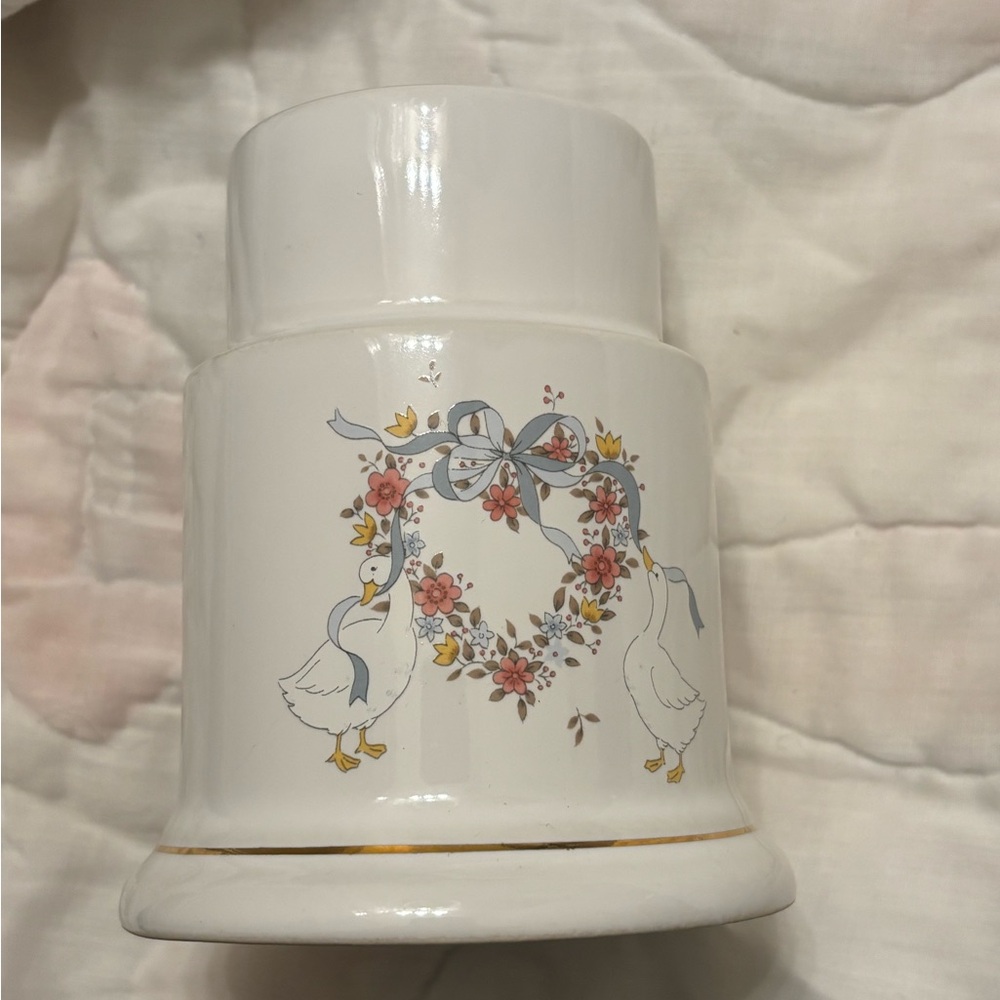 Blue Ribbon Geese Tealight Holder